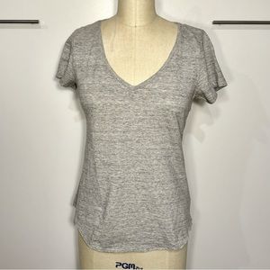 Tart Heather Gray Grey V Neck T Shirt XS